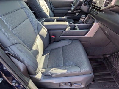 2025 Toyota Tundra 4WD 4WD SR5 CrewMax 5.5' Bed (SE)