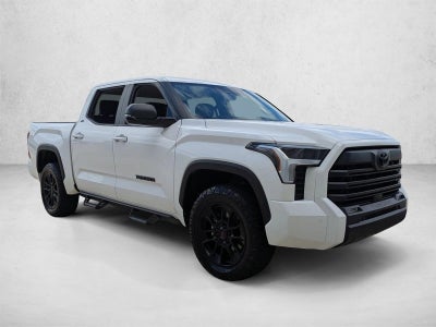 2024 Toyota Tundra 4WD 4WD SR5 CrewMax 5.5' Bed (Natl)