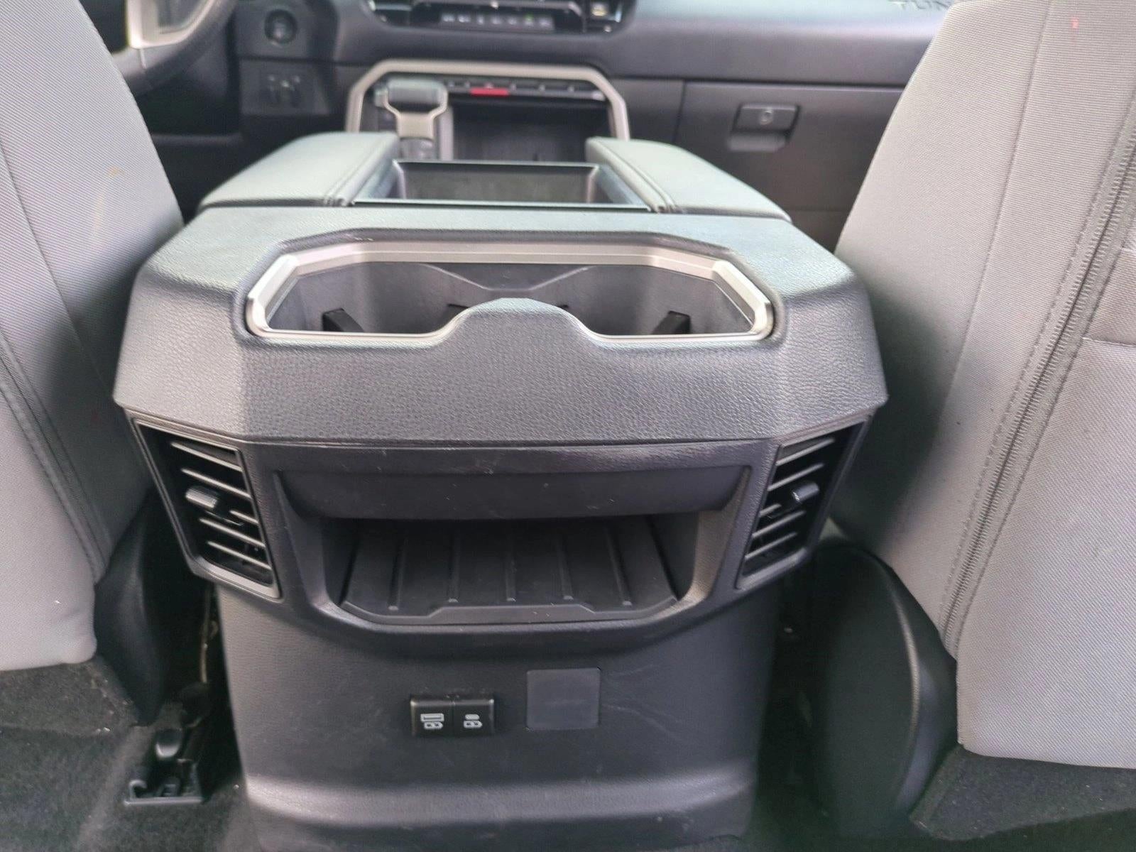 2025 Toyota Tundra 4WD 4WD SR5 CrewMax 5.5' Bed (Natl)