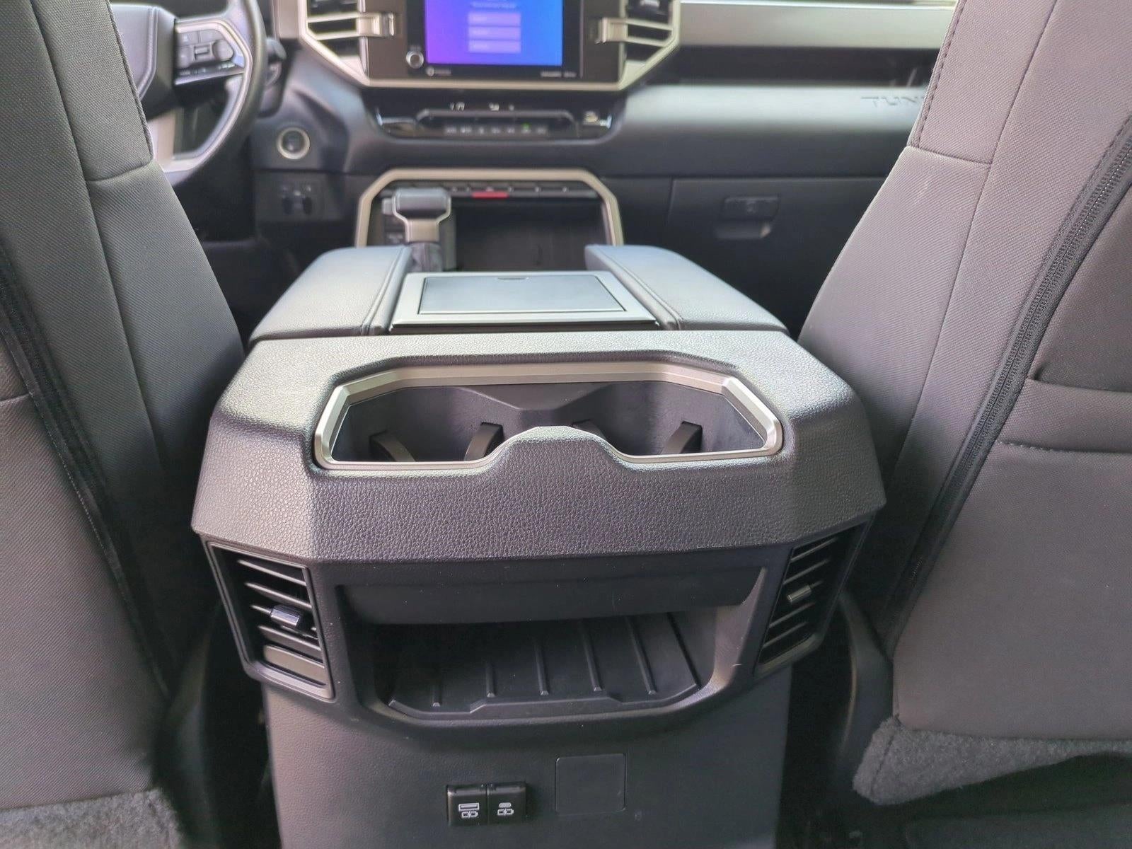 2024 Toyota Tundra 4WD 4WD SR5 CrewMax 5.5' Bed (SE)