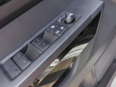 2025 Toyota Tundra 4WD 4WD SR5 CrewMax 5.5' Bed (SE)