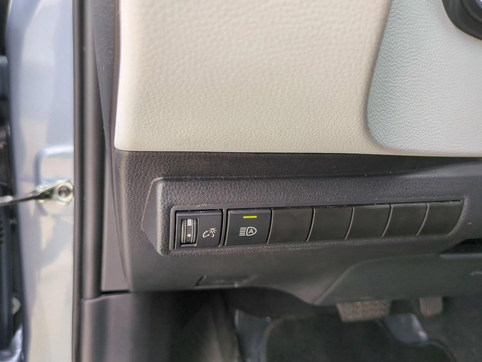 2025 Toyota Corolla SE CVT (Natl)