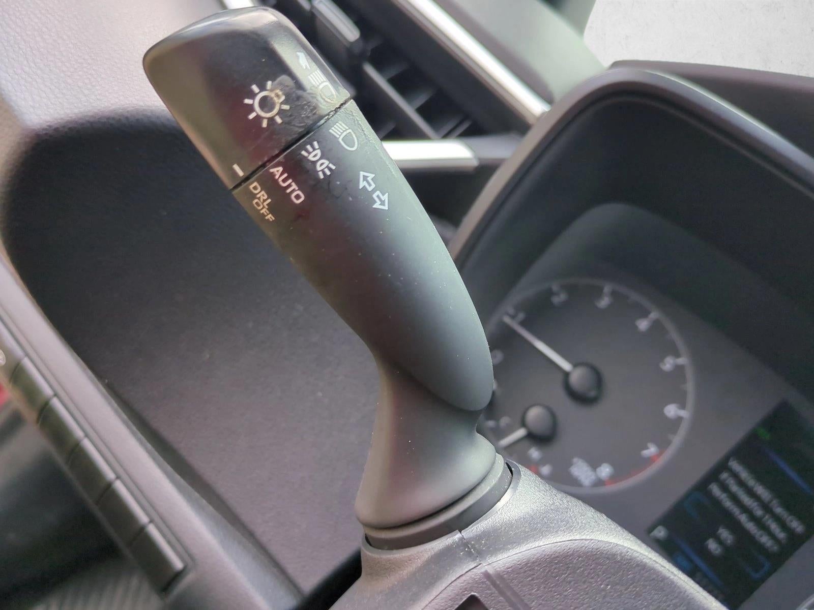 2023 Toyota Corolla SE CVT (Natl)