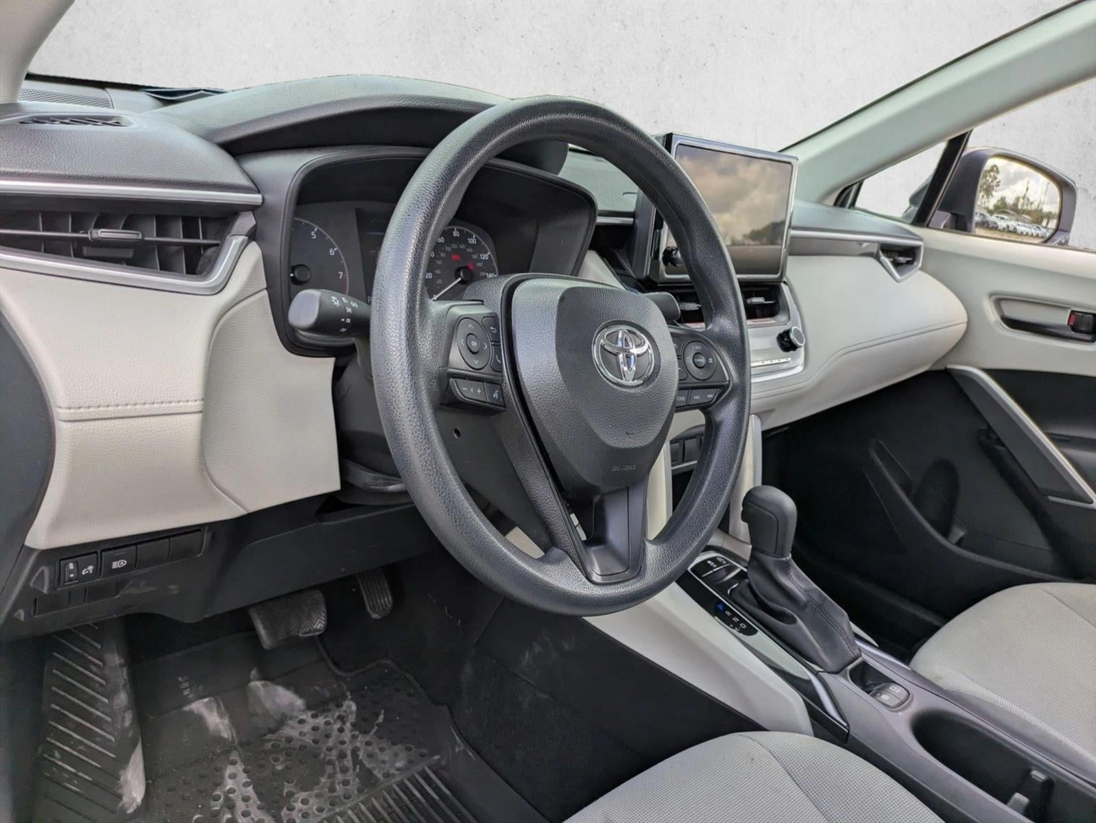 2025 Toyota Corolla Cross L 2WD (Natl)