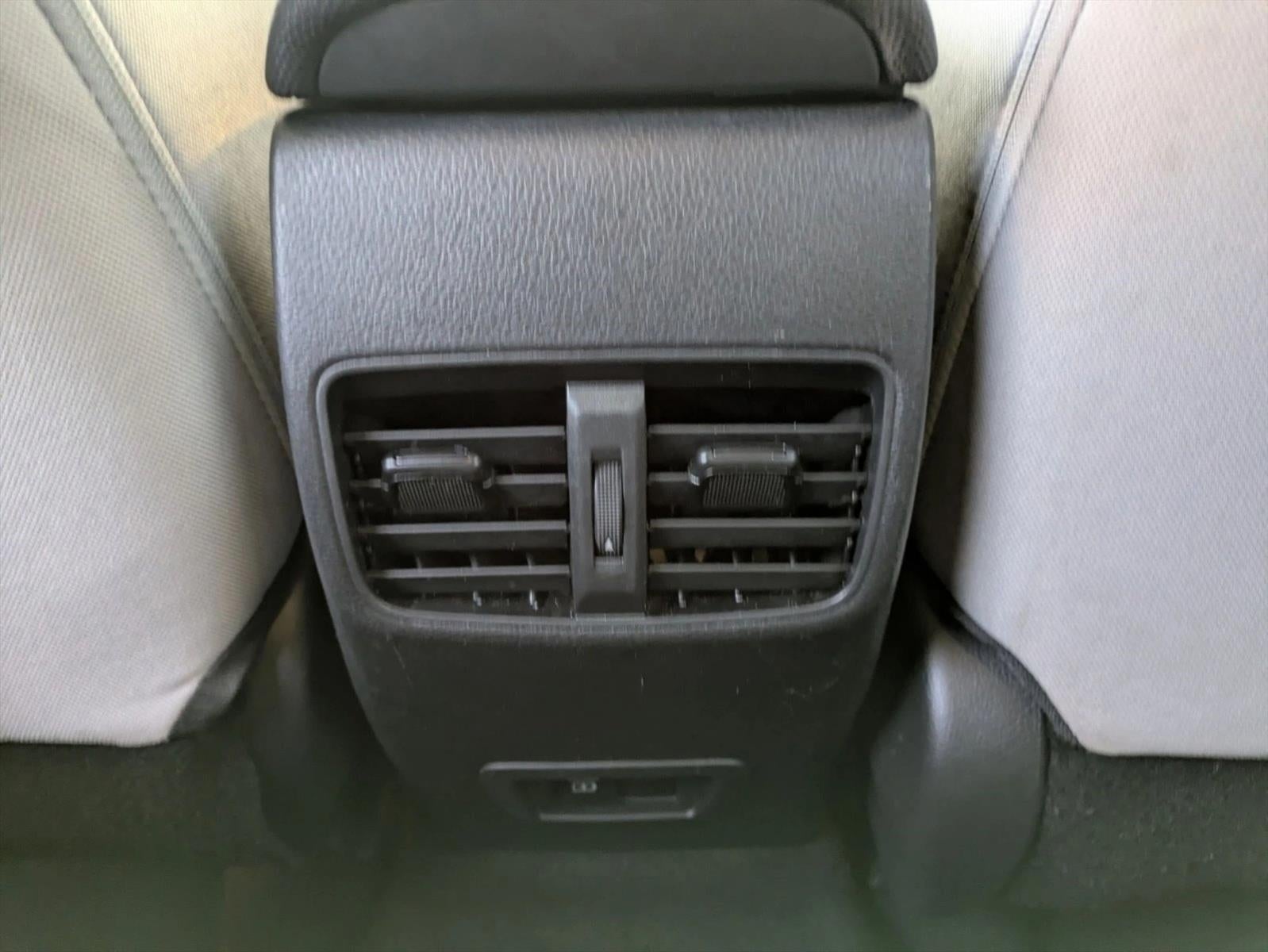 2022 Toyota Corolla Cross LE 2WD (Natl)