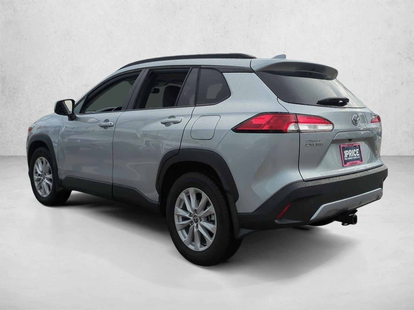 2024 Toyota Corolla Cross LE 2WD (Natl)