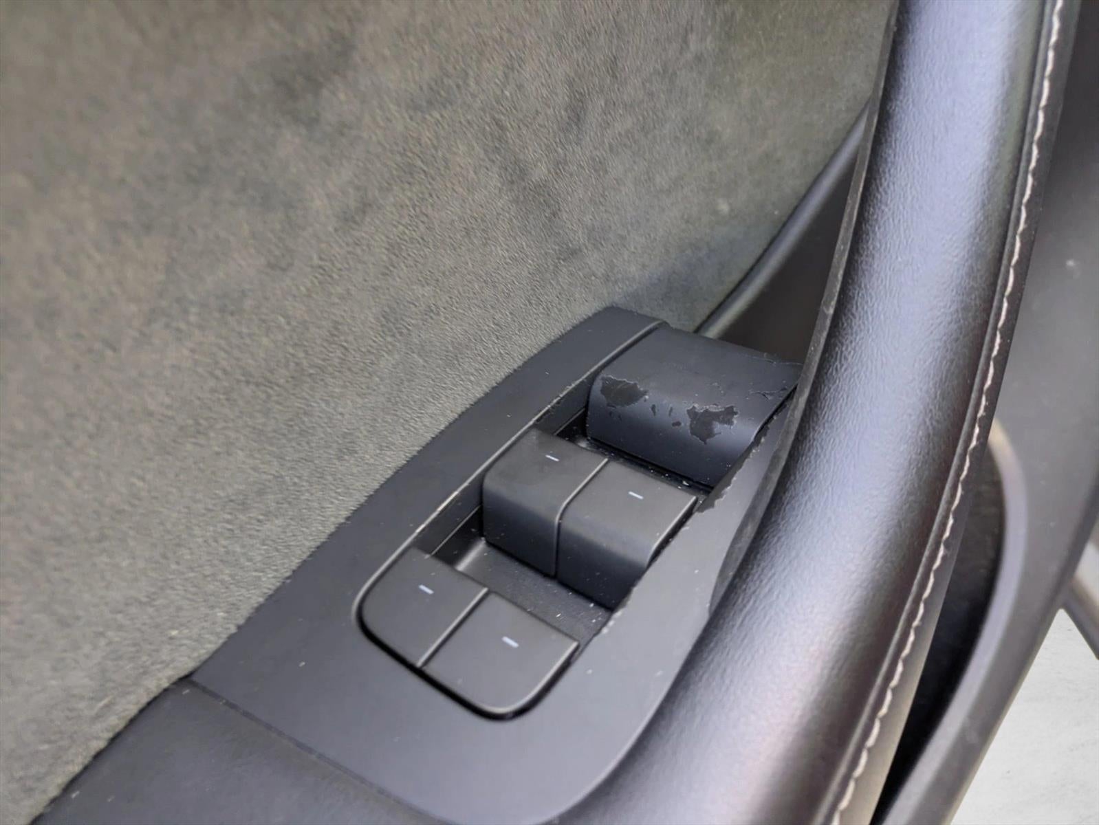 2023 Tesla Model Y Performance AWD