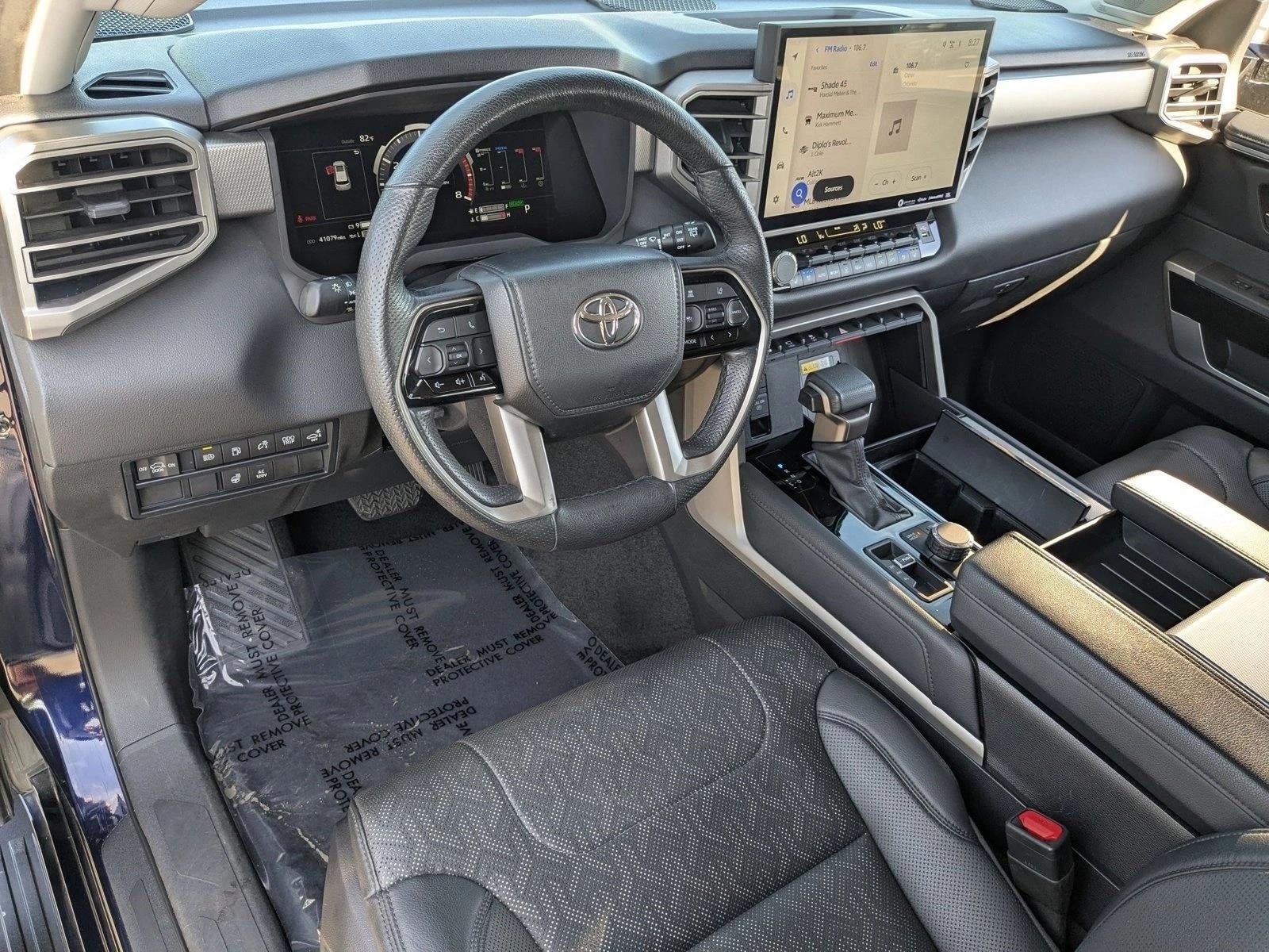 2023 Toyota Sequoia Limited 4WD (SE)