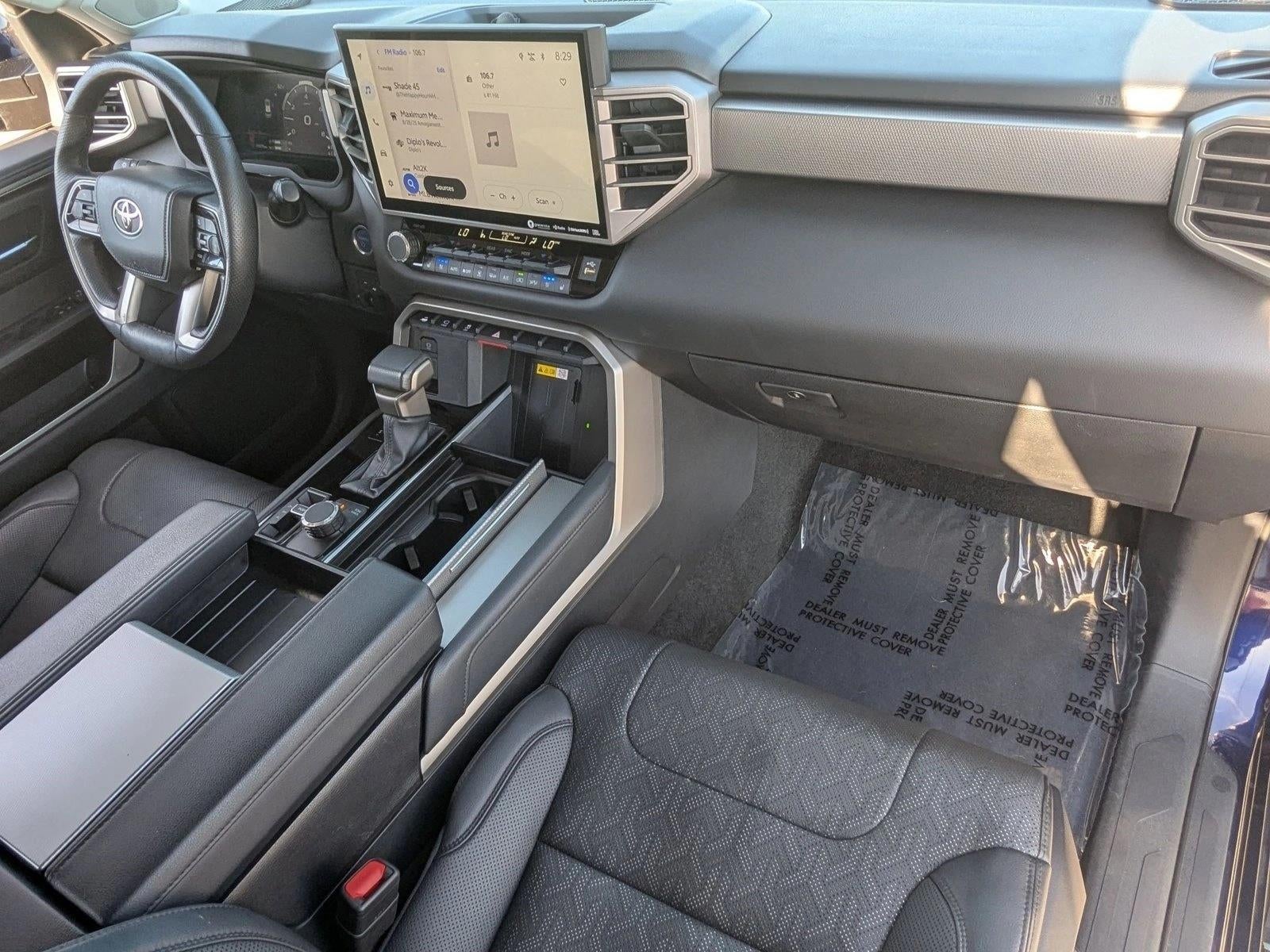 2023 Toyota Sequoia Limited 4WD (SE)