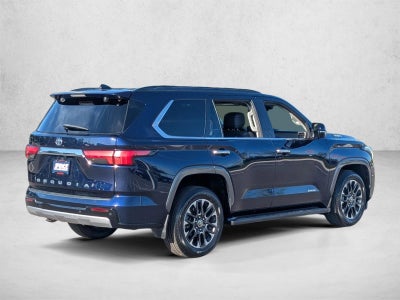2023 Toyota Sequoia Limited 4WD (SE)