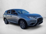 2020 Mitsubishi Outlander ES FWD