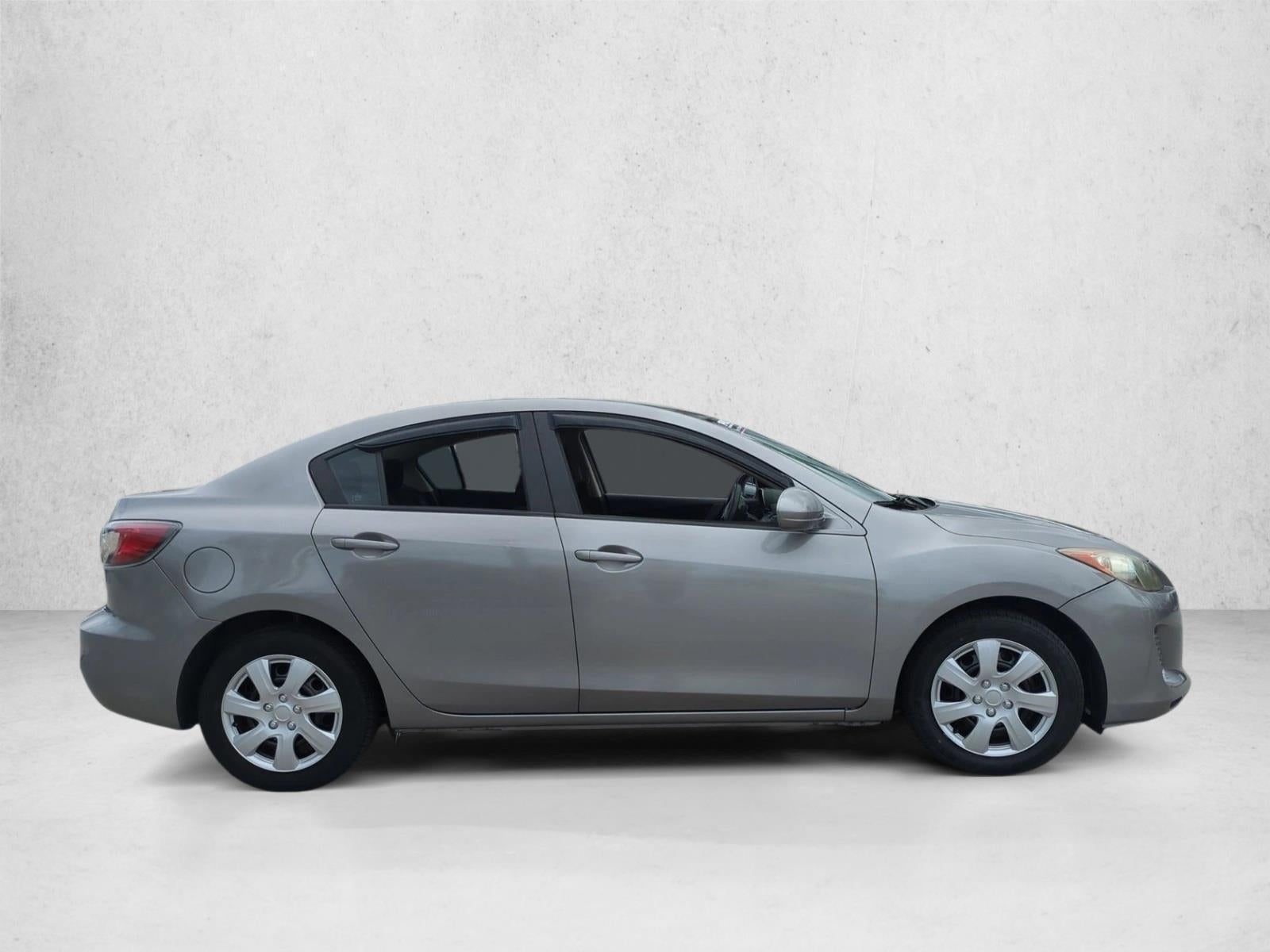 2013 Mazda Mazda3 4dr Sdn Man i Sport