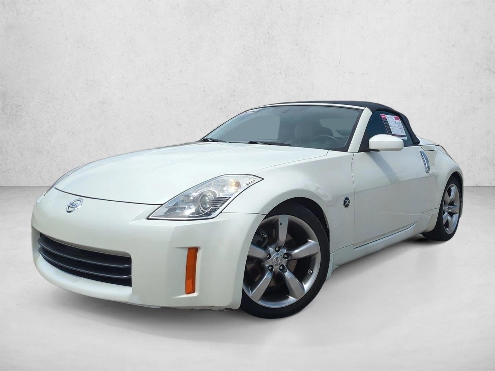2006 Nissan 350Z 2dr Roadster Touring Manual