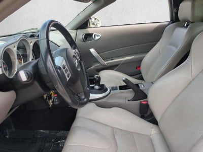 2006 Nissan 350Z 2dr Roadster Touring Manual
