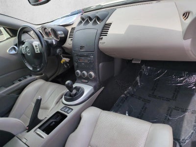 2006 Nissan 350Z 2dr Roadster Touring Manual