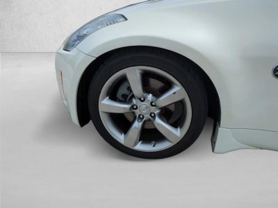 2006 Nissan 350Z 2dr Roadster Touring Manual