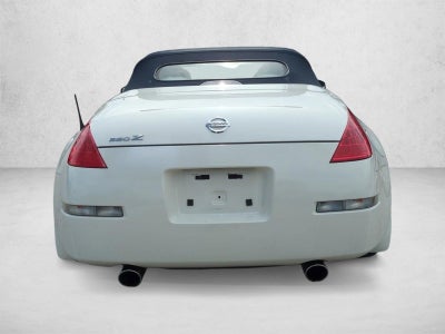 2006 Nissan 350Z 2dr Roadster Touring Manual