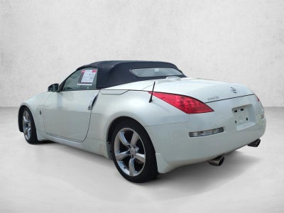2006 Nissan 350Z 2dr Roadster Touring Manual