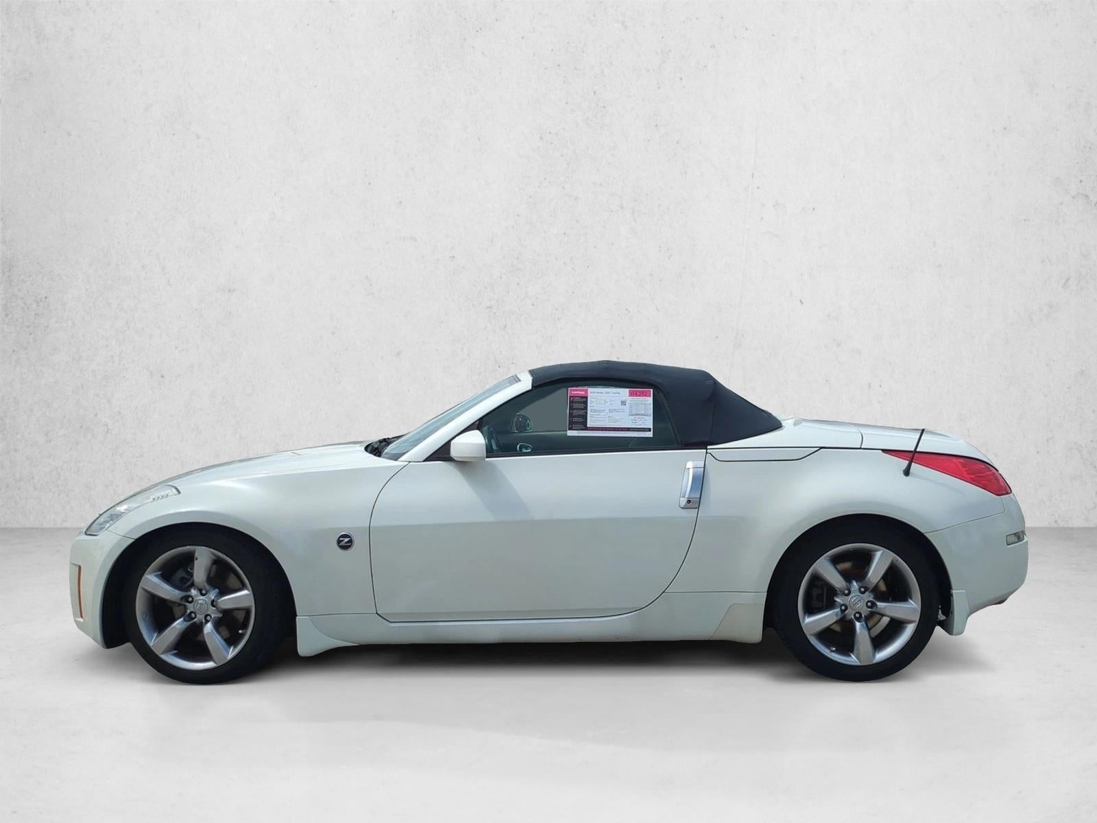 2006 Nissan 350Z 2dr Roadster Touring Manual