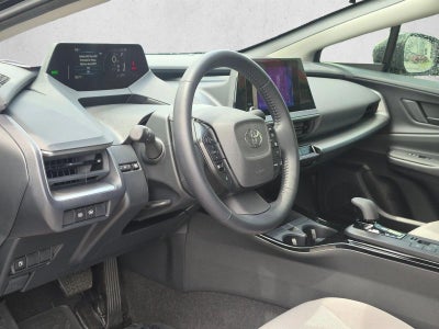 2026 Toyota Prius LE (Natl)