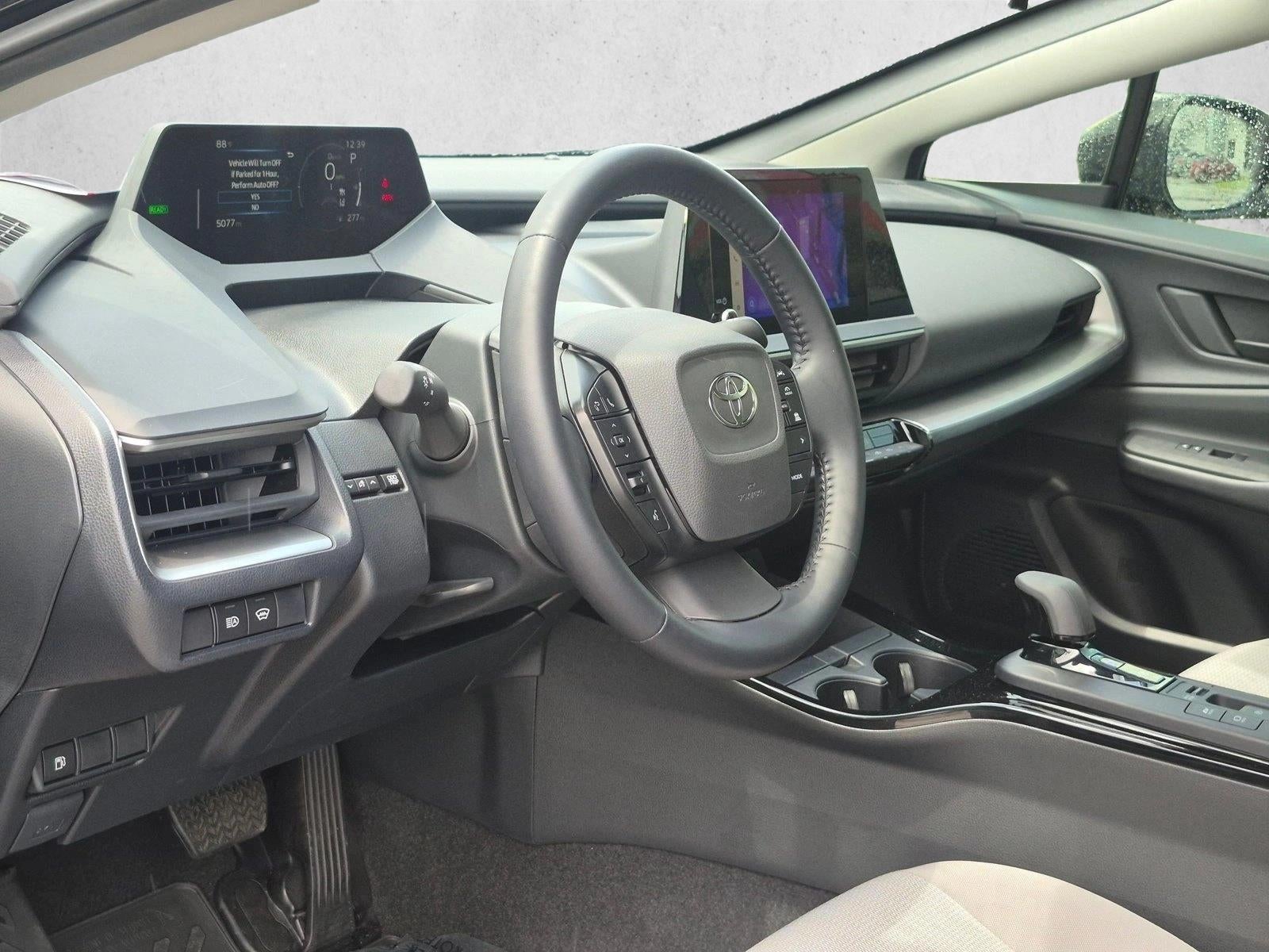 2026 Toyota Prius LE (Natl)