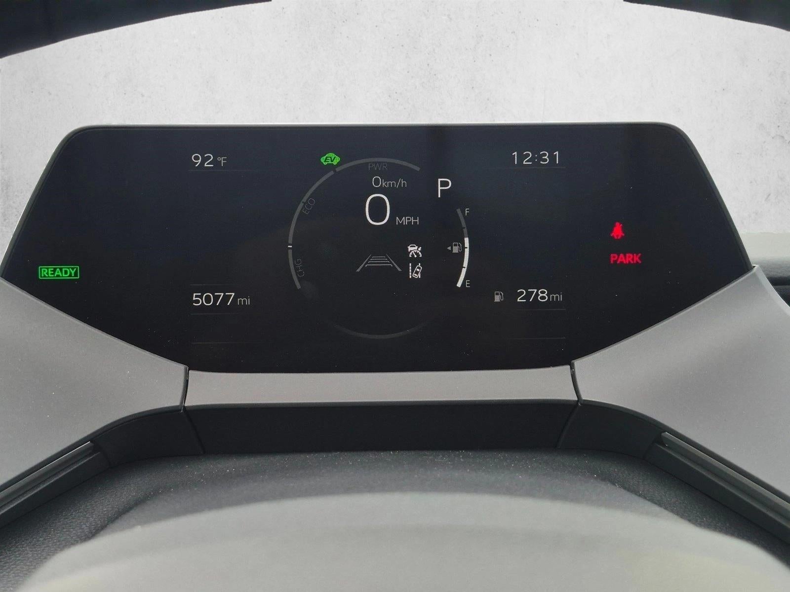 2026 Toyota Prius LE (Natl)