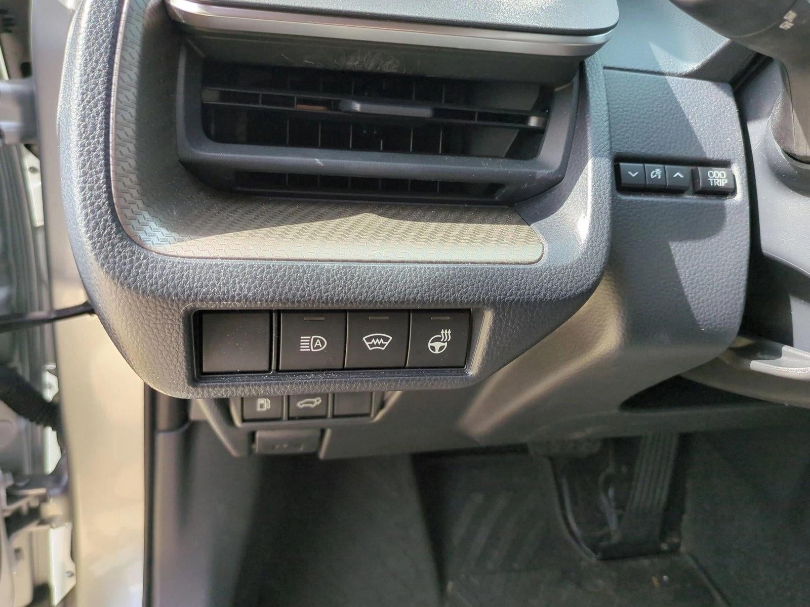 2024 Toyota Prius Limited (Natl)
