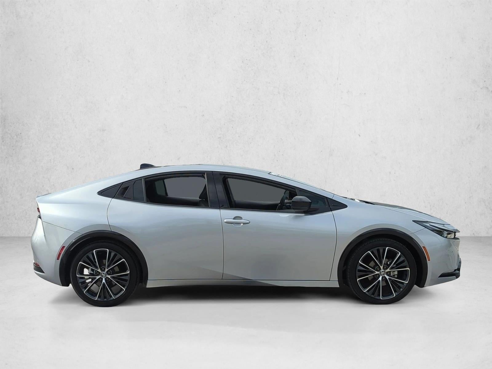 2024 Toyota Prius Limited (Natl)