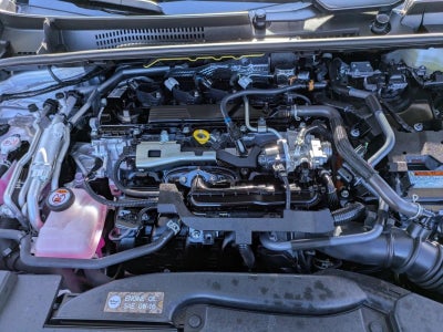 2025 Toyota Prius Plug-In Hybrid XSE (Natl)