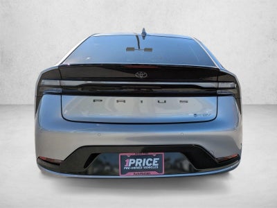 2025 Toyota Prius Plug-In Hybrid XSE (Natl)