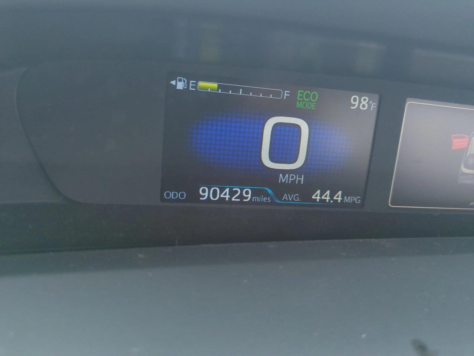 2022 Toyota Prius Limited (Natl)