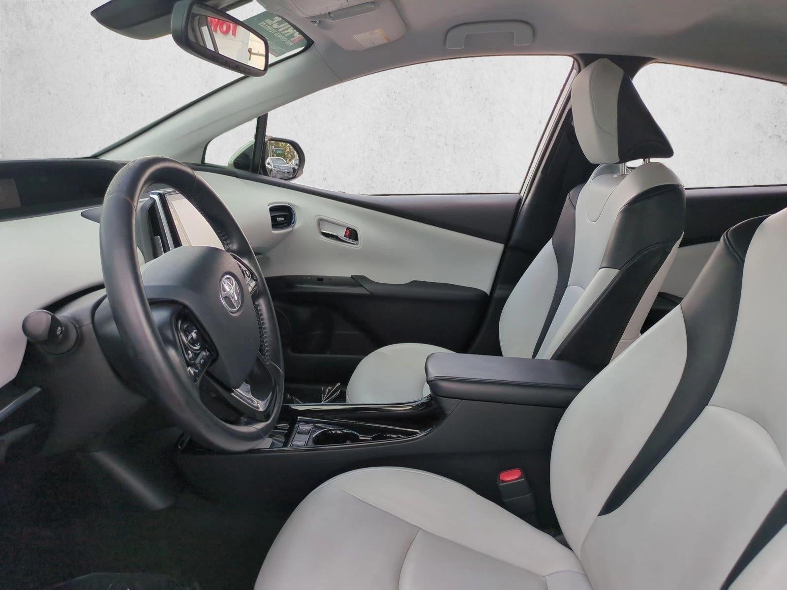 2022 Toyota Prius Limited (Natl)