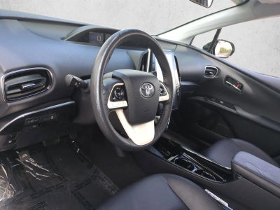 2017 Toyota Prius Prime Premium (Natl)