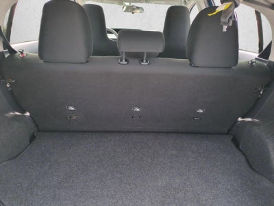 2015 Toyota Prius c 5dr HB One (SE)