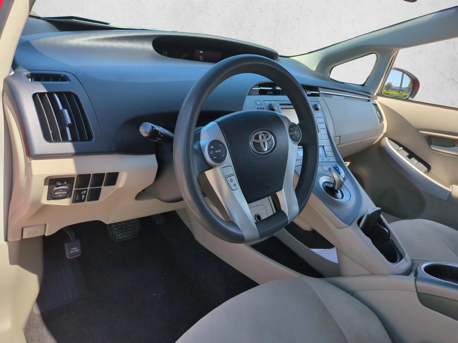 2013 Toyota Prius 5dr HB Two (Natl)