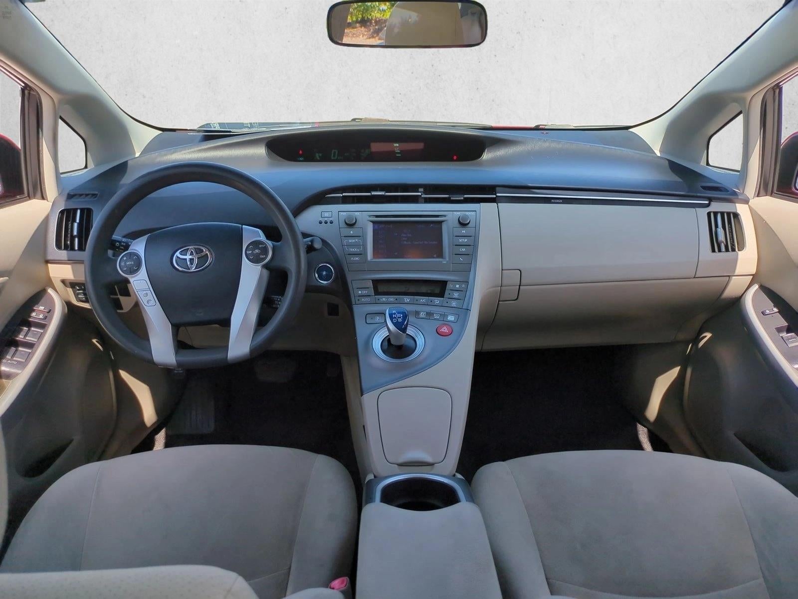 2013 Toyota Prius 5dr HB Two (Natl)
