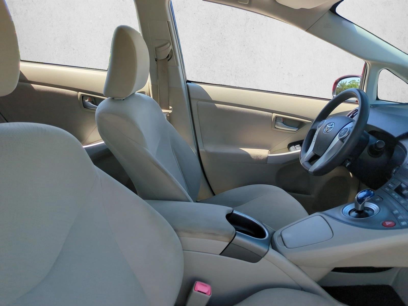 2013 Toyota Prius 5dr HB Two (Natl)