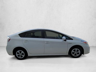2014 Toyota Prius 5dr HB Five (Natl)