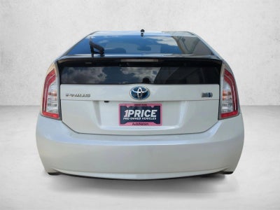 2014 Toyota Prius 5dr HB Five (Natl)
