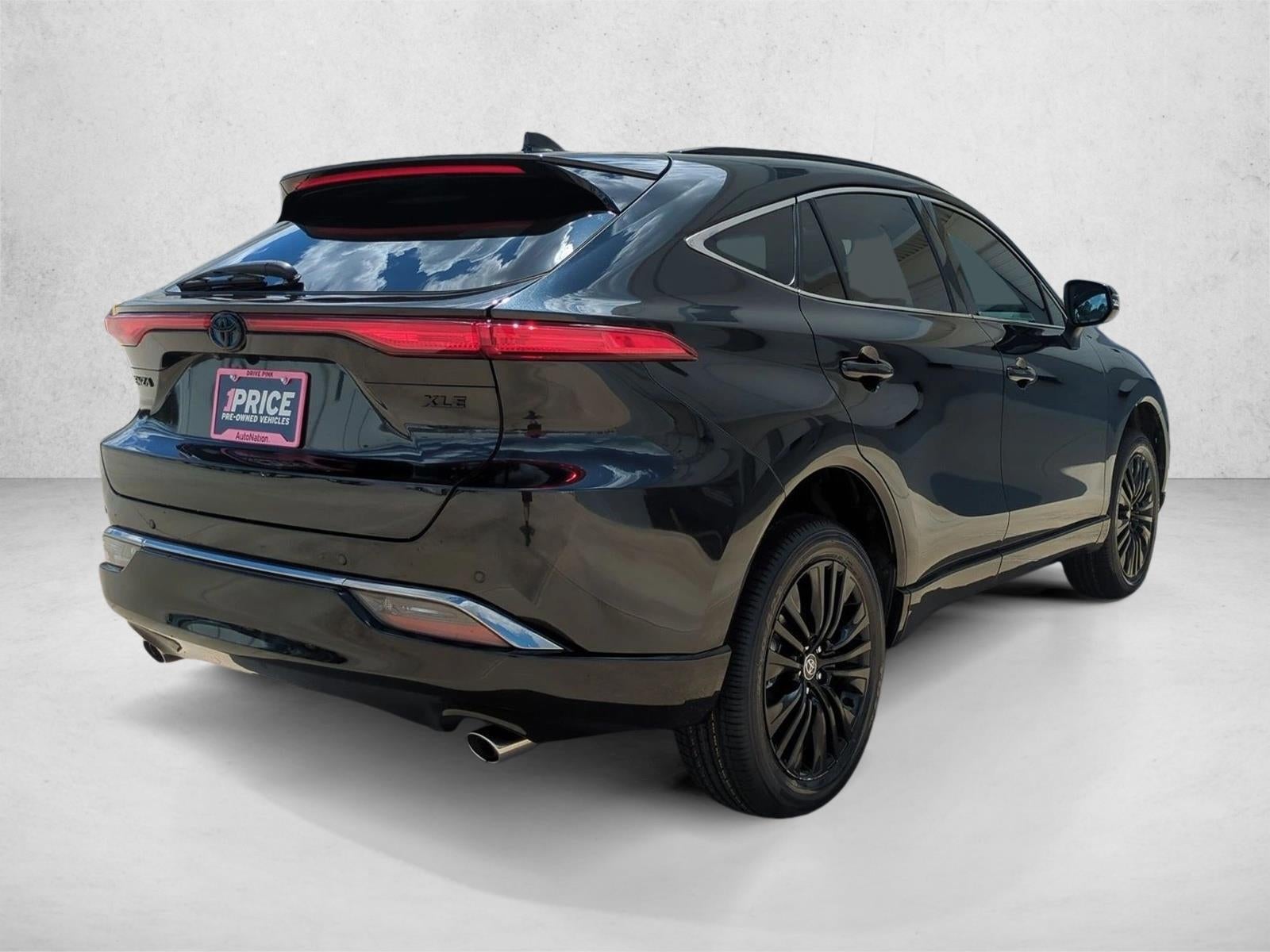 2023 Toyota Venza Nightshade AWD (Natl)