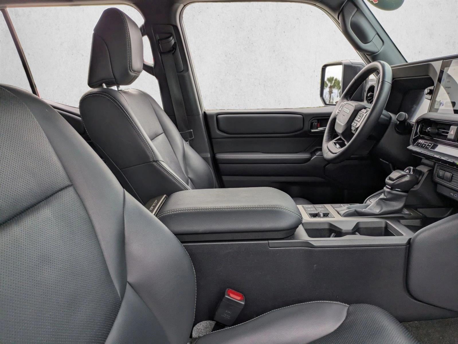 2024 Toyota Land Cruiser 4WD (GS)