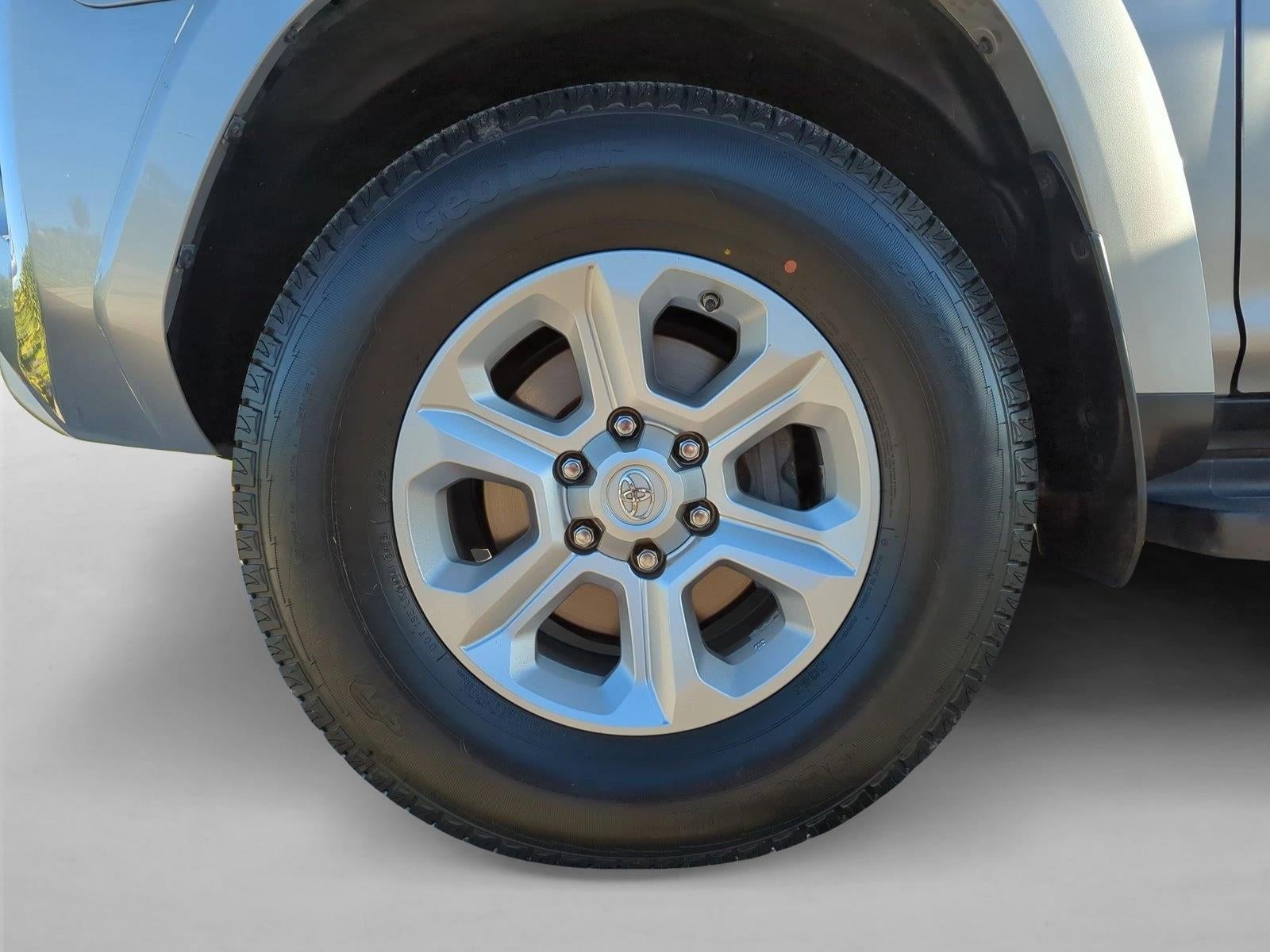 2019 Toyota 4Runner SR5 4WD (GS)