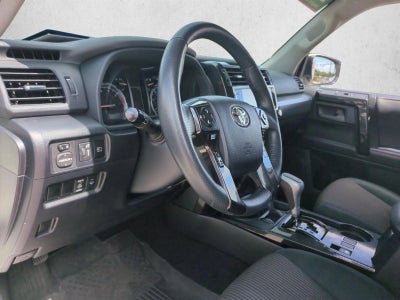 2022 Toyota 4Runner TRD Off Road 4WD (Natl)