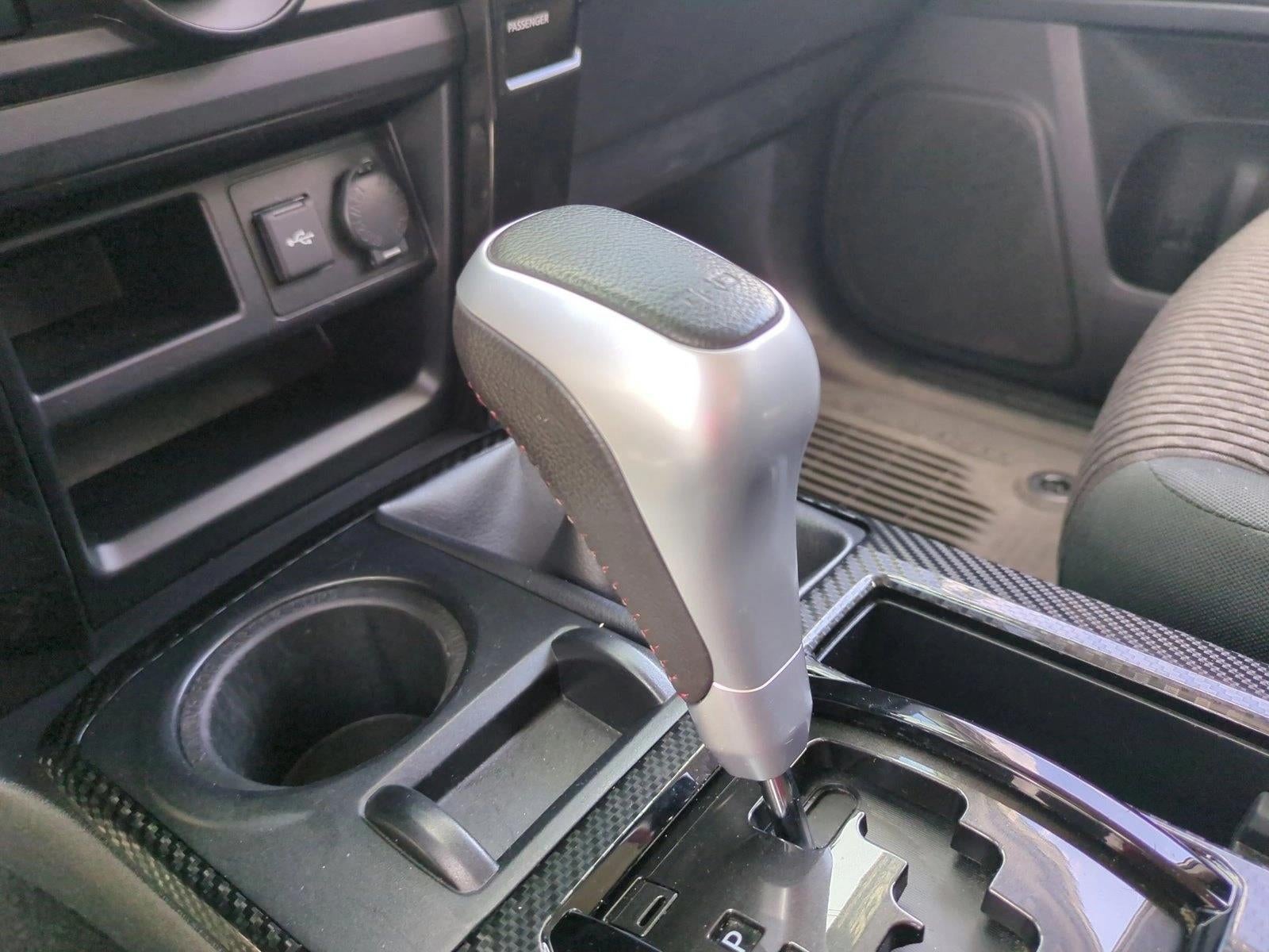 2022 Toyota 4Runner TRD Off Road 4WD (Natl)