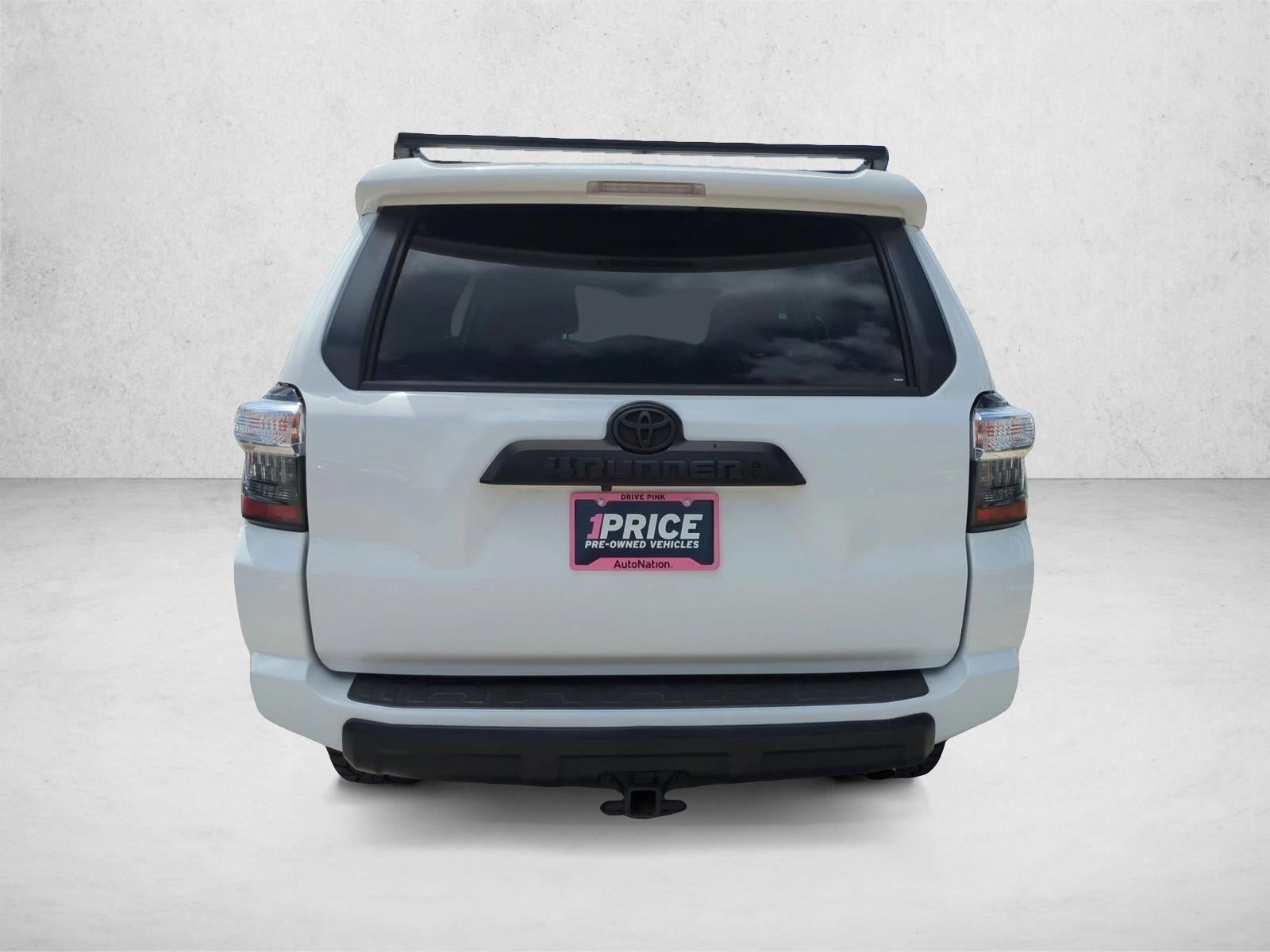 2022 Toyota 4Runner TRD Off Road 4WD (Natl)