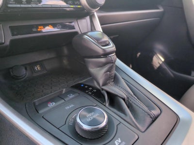 2024 Toyota RAV4 Hybrid SE AWD (Natl)