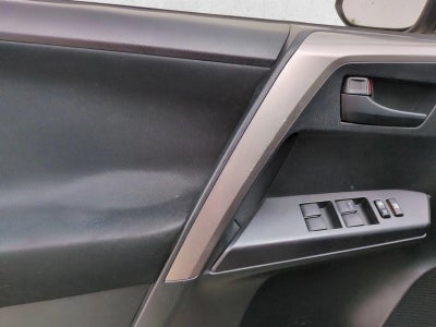 2018 Toyota RAV4 LE AWD (Natl)