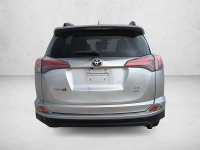 2018 Toyota RAV4 LE AWD (Natl)