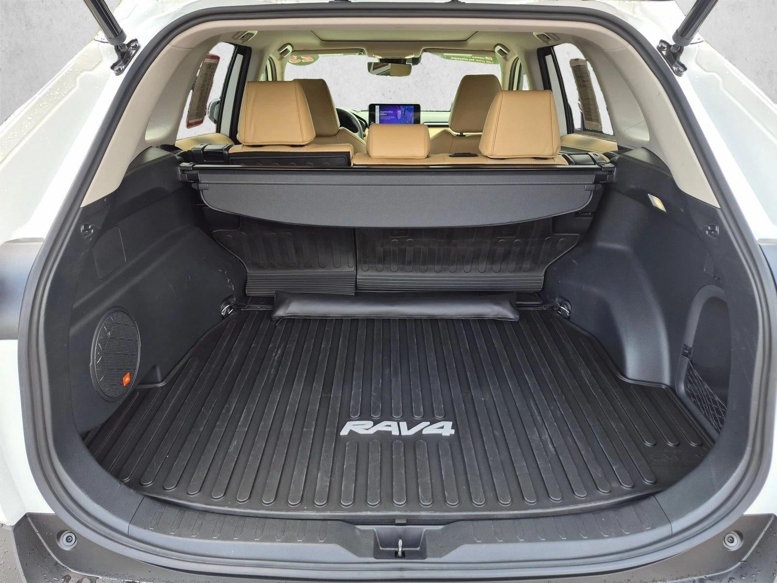 2023 Toyota RAV4 Hybrid Limited AWD (Natl)