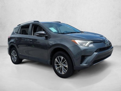 2018 Toyota RAV4 Hybrid LE AWD (Natl)